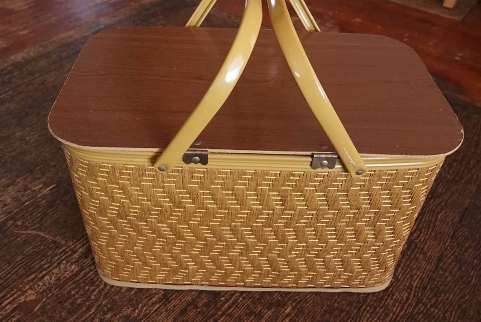 Vintage Tan Brown Redmon Picnic Basket