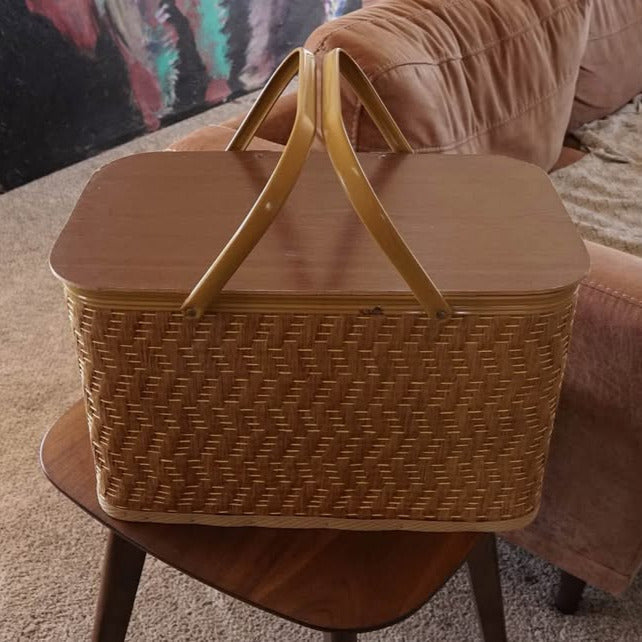 Vintage Tan Brown Redmon Picnic Basket