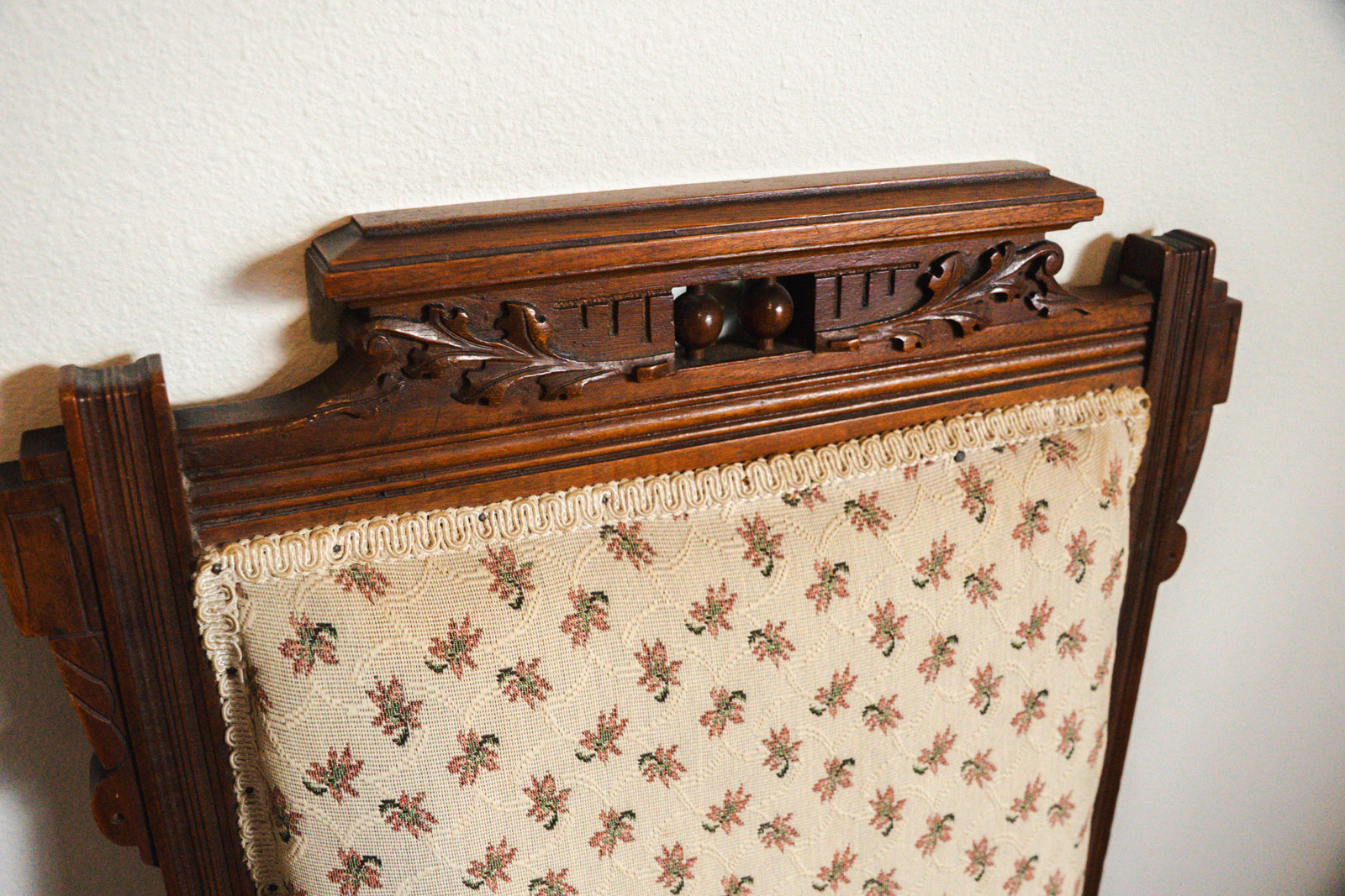 Victorian Wood Floral Print Upholstered Chair