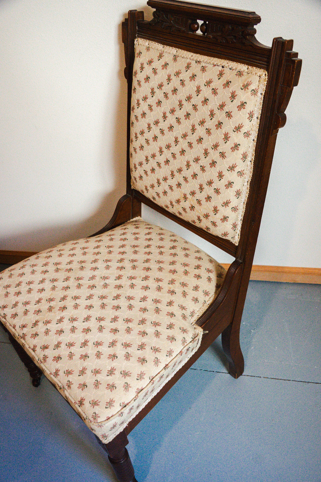 Victorian Wood Floral Print Upholstered Chair