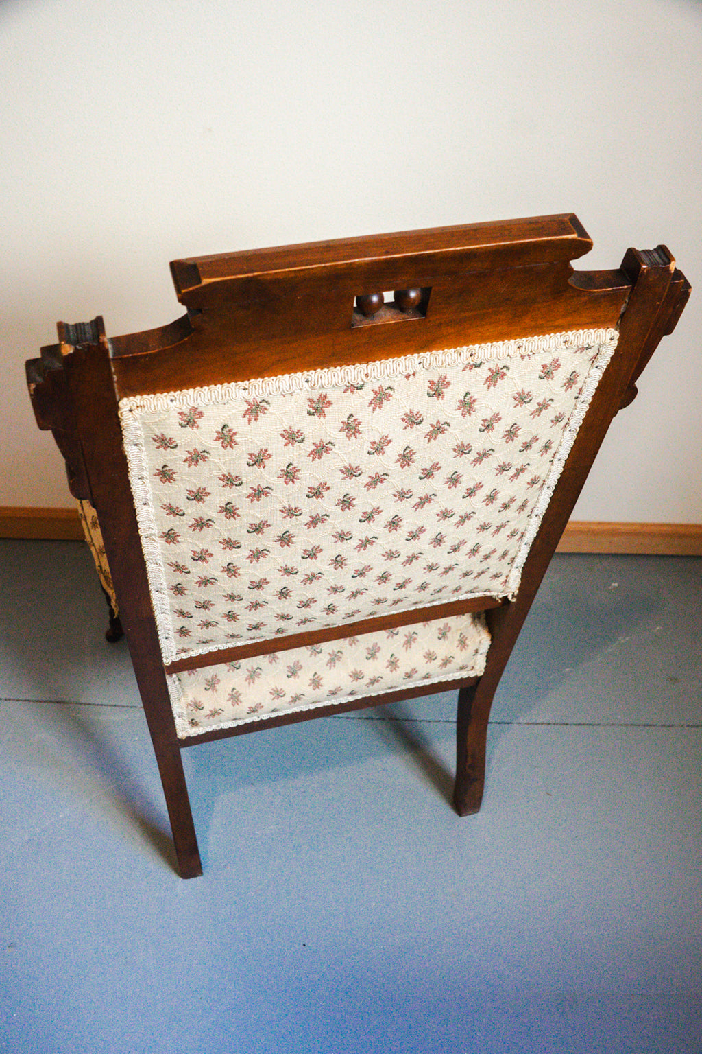 Victorian Wood Floral Print Upholstered Chair