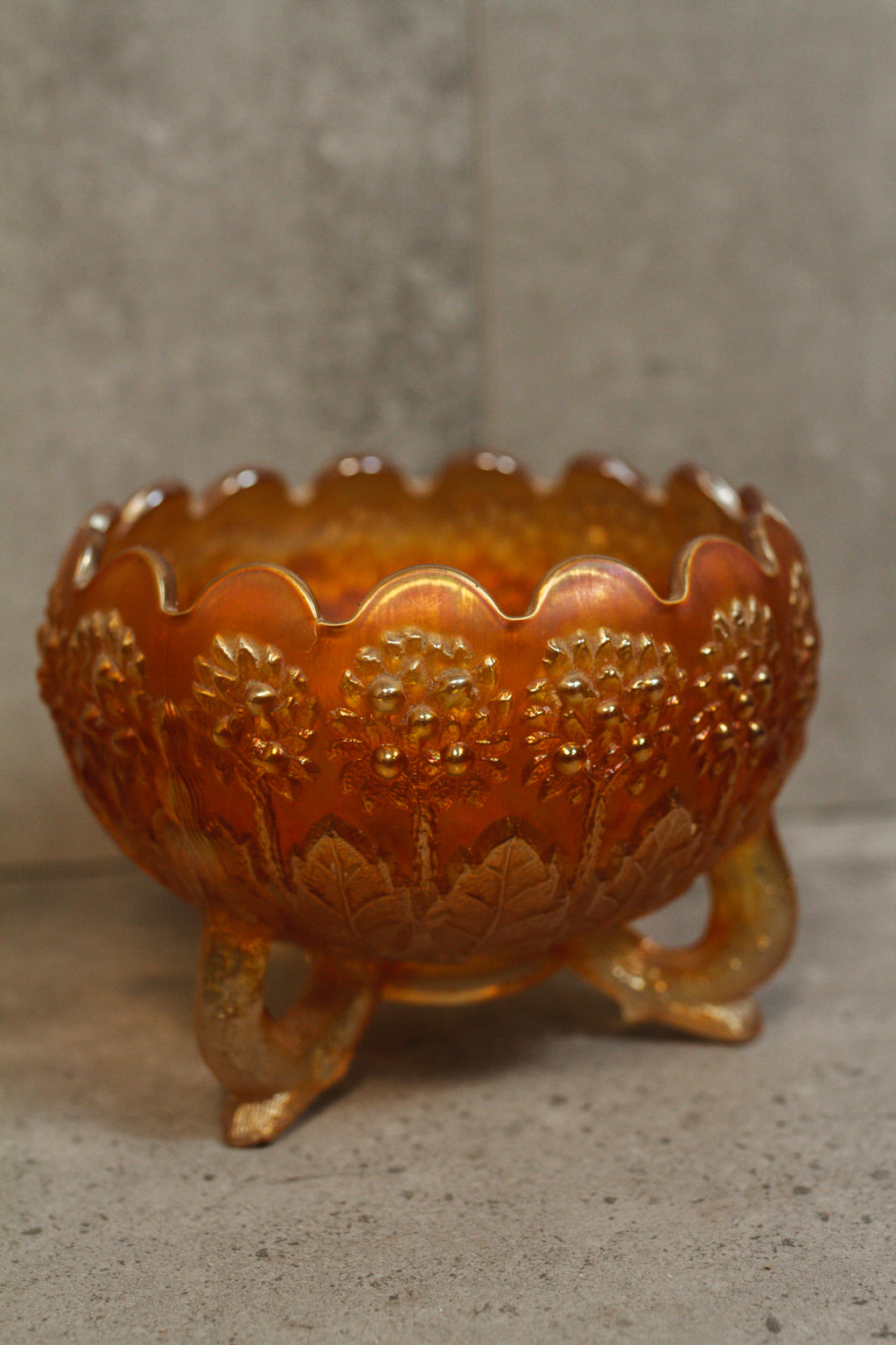 Antique 1920's Fenton Marigold Flower Carnival Glass Three Toed Rose Bowl